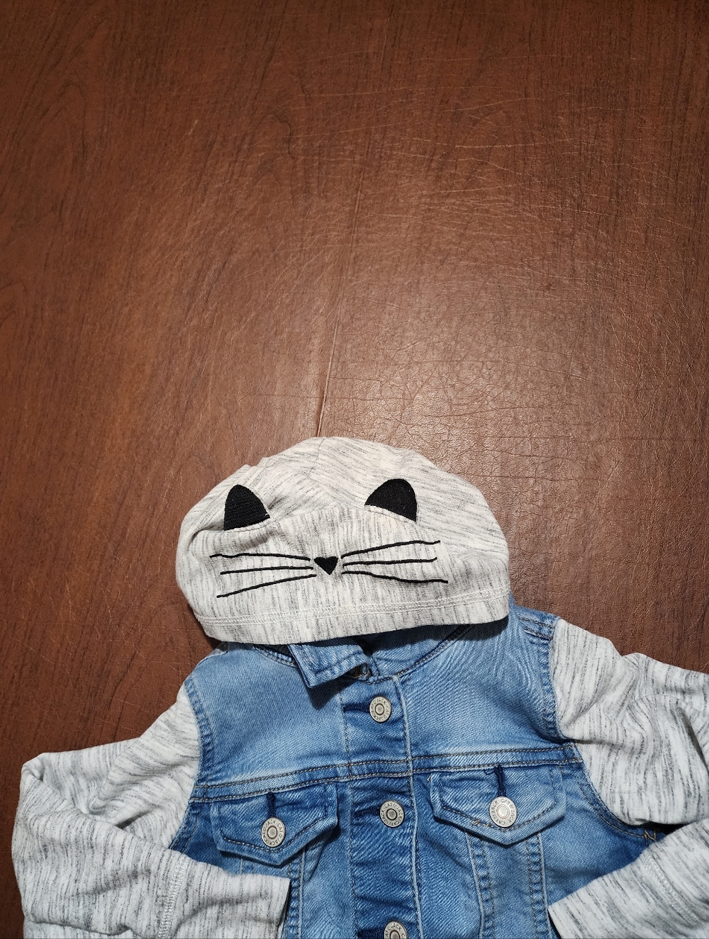 Cat & Jack Light Blue Denim Jacket with Gray Hoodie Sleeves - Picture 6 of 7